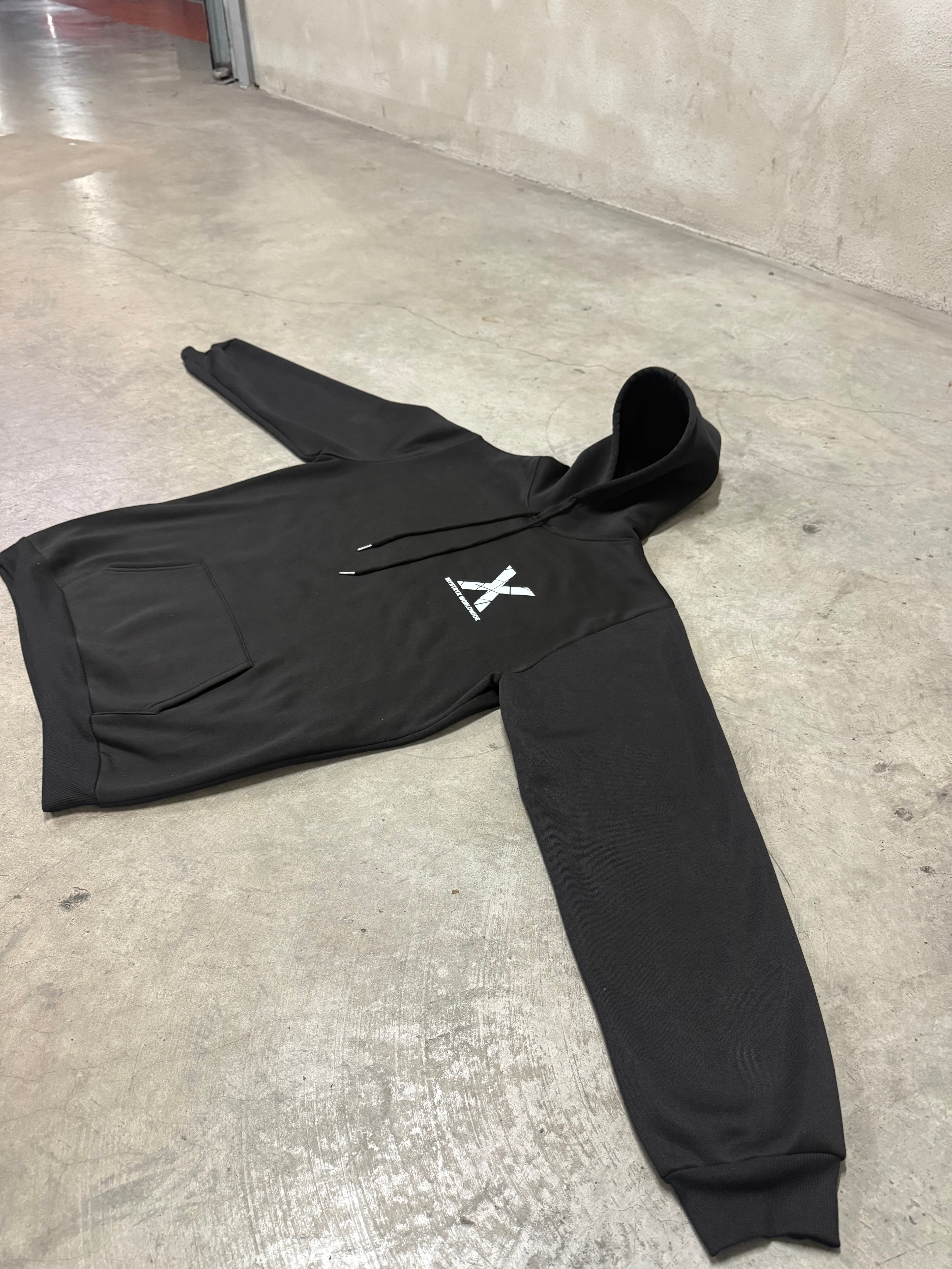 MYSTRYX Sweatshirt – Edition 001 Black